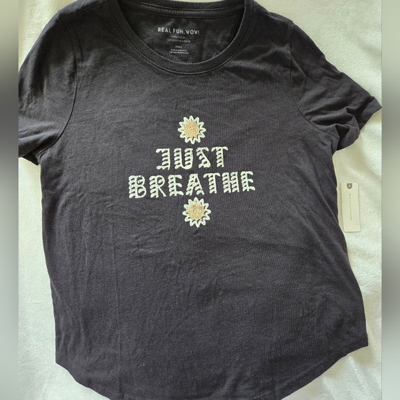 Anthropologie Graphic Tee - Womens T SHIRT - Picture 3 of 5